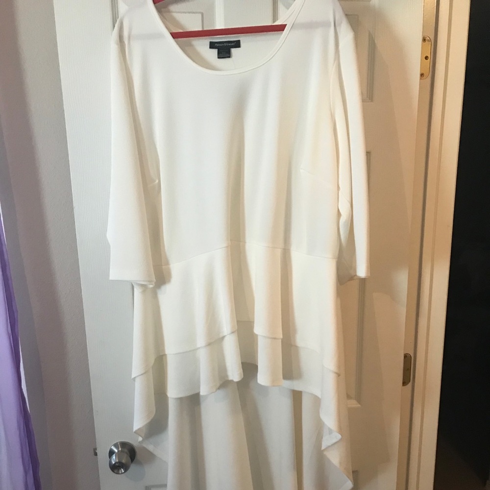 NWT Cream Dramatic HiLo Peplum Blouse